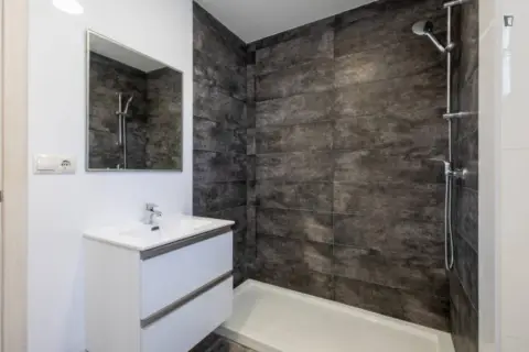 Habitación en Zona Plaça País Valencià-Plaça Major