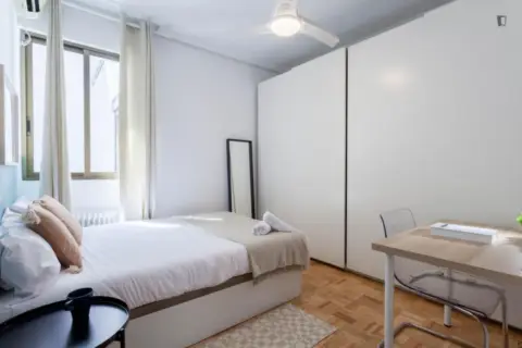 Habitación en Embajadores-Lavapiés