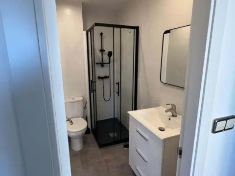Habitación en calle Camelias, 5