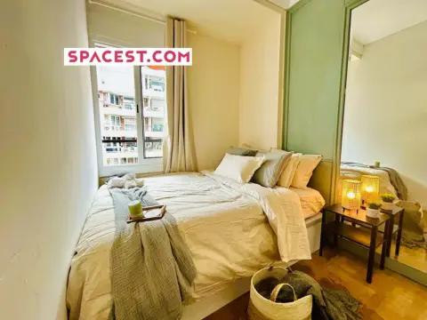 Habitación en Carrer de Balmes, 426