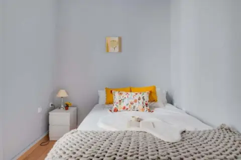 Habitación en calle de la Sal, 3