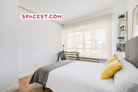 Habitación en Plaza del General Palacio, 4