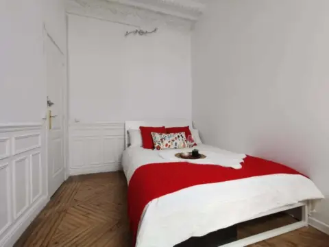 Habitación en calle de Preciados, 42