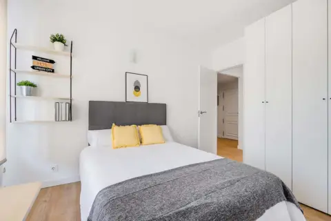 Habitación en Plaza del General Palacio, 4