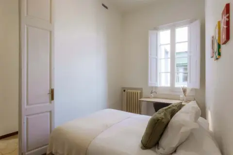 Habitación en Avinguda de la República Argentina, 74