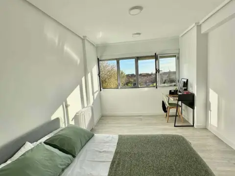 Habitación en Plaza de España, 7