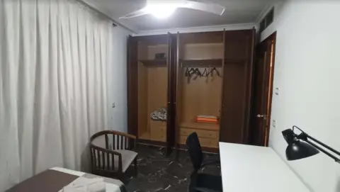 Habitación en Carrer de Fontanars dels Alforins, 24