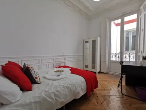 Habitación en calle de Preciados, 42