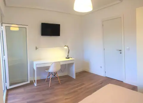 Habitación en Carrer d'Alcàsser, 36