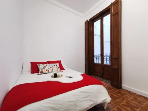 Habitación en calle de Preciados, 42