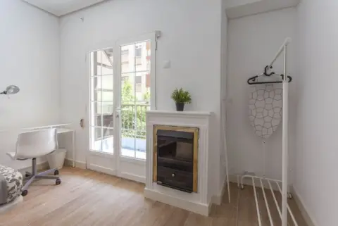 Habitación en calle de La Floresta, 13
