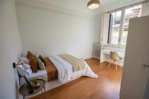 Habitación en Carrer de Balmes, 364