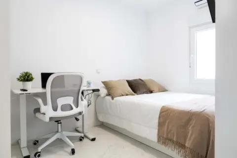 Habitación en Plaza de Jiménez Díaz, 6