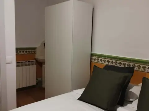 Habitación en Carrer d'Homer, 25