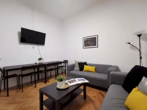Habitación en calle de Preciados, 42