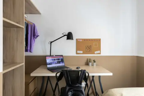 Habitación en calle Daoíz