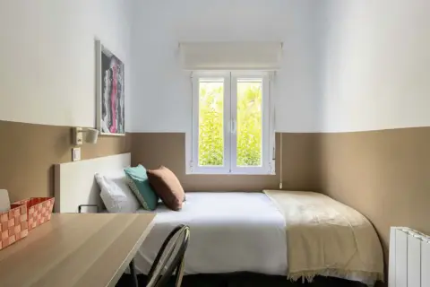 Habitación en calle Daoíz