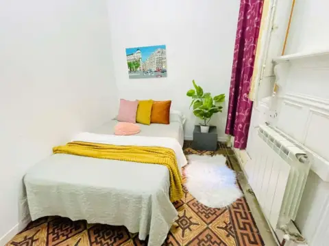 Habitación en calle de la Concepción Jerónima, 24