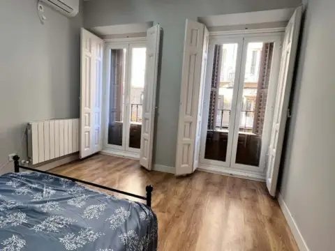 Habitación en calle de Santa Isabel, 6