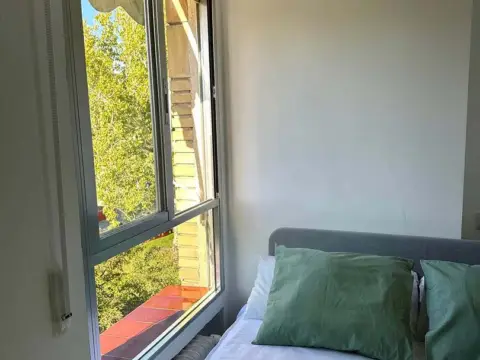 Habitación en Plaza de España, 7