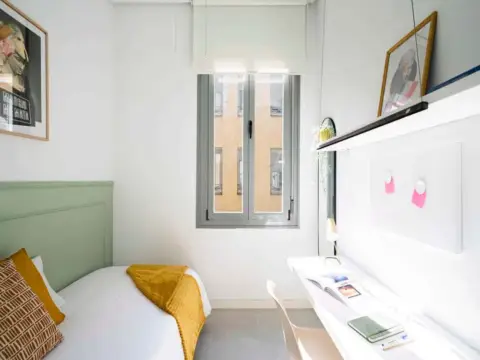Habitación en calle de San Lorenzo, 20