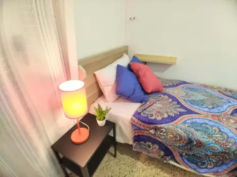 Habitación en Carrer de Isaac Peral