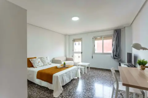 Habitación en Carrer de Calvo Acacio