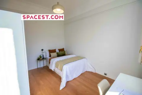 Habitación en Carrer de Balmes, 364