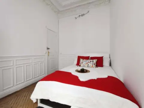 Habitación en calle de Preciados, 42