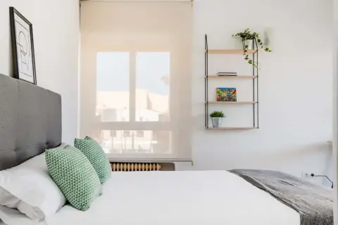 Habitación en Plaza del General Palacio, 4
