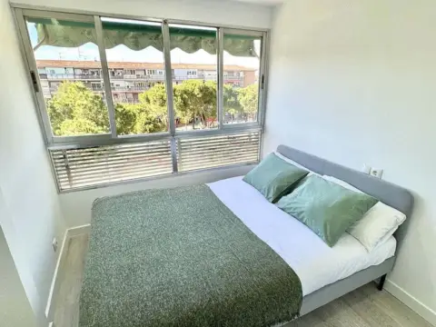 Habitación en Plaza de España, 7