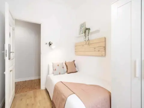 Habitación en calle de la Flor Alta, 2