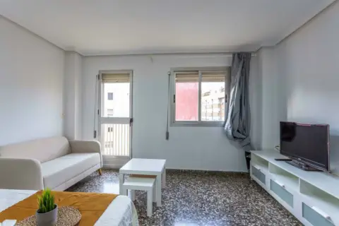 Habitación en Carrer de Calvo Acacio