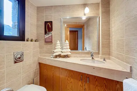 4-bedroom property for sale in Ordino · 28 of 60