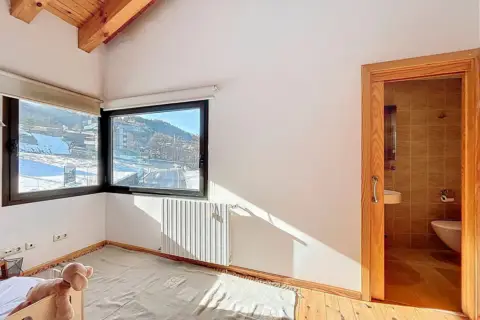 4-bedroom property for sale in Ordino · 48 of 60