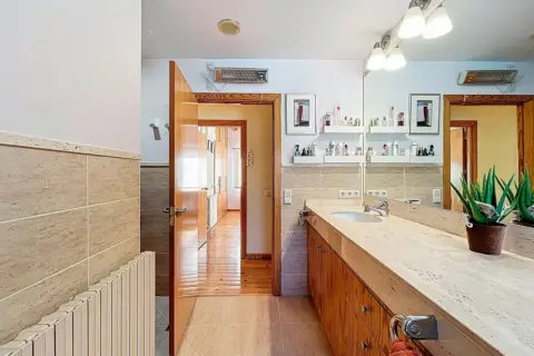 4-bedroom property for sale in Ordino · 54 of 60