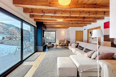 4-bedroom property for sale in Ordino · 3 of 60