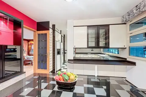9-bedroom property for sale in Anyós, La Massana · 12 of 60