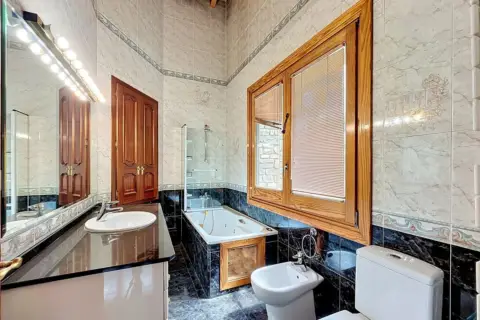 5-bedroom property for rent in Escaldes-Engordany · 57 of 60