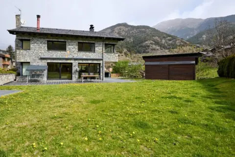 4-bedroom property for sale in Ordino · 13 of 60
