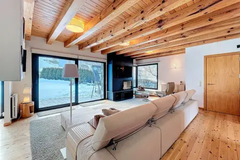 4-bedroom property for sale in Ordino · 2 of 60