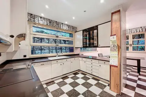 9-bedroom property for sale in Anyós, La Massana · 11 of 60