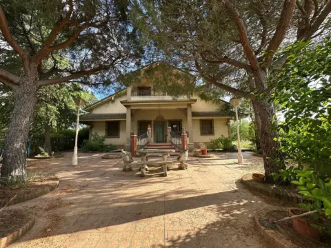 Casa en Alange