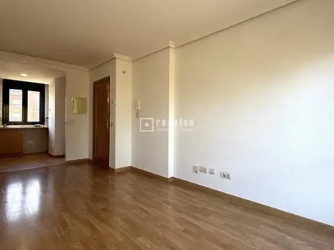 Estudio en calle de la Blanca