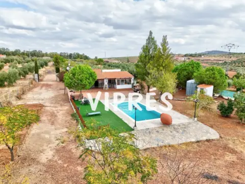 Chalet unifamiliar en Alange