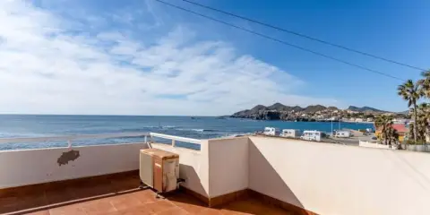 Casa en Pasaje del Acantilado