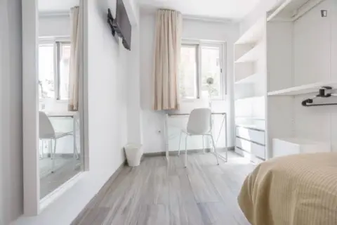 Habitación en Benicalap