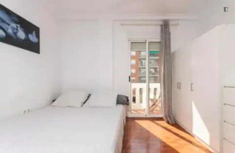 Habitación en En Corts