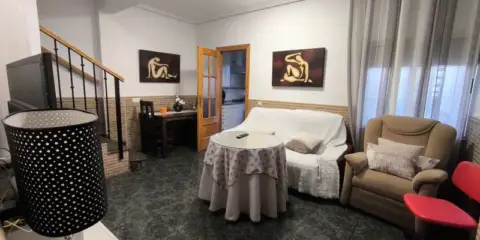 Chalet adosado en Alquerías
