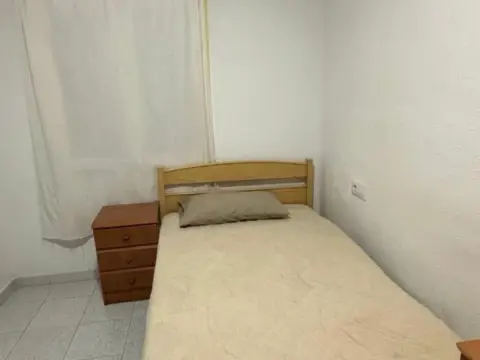 Habitación en El Congrés-Els Indians